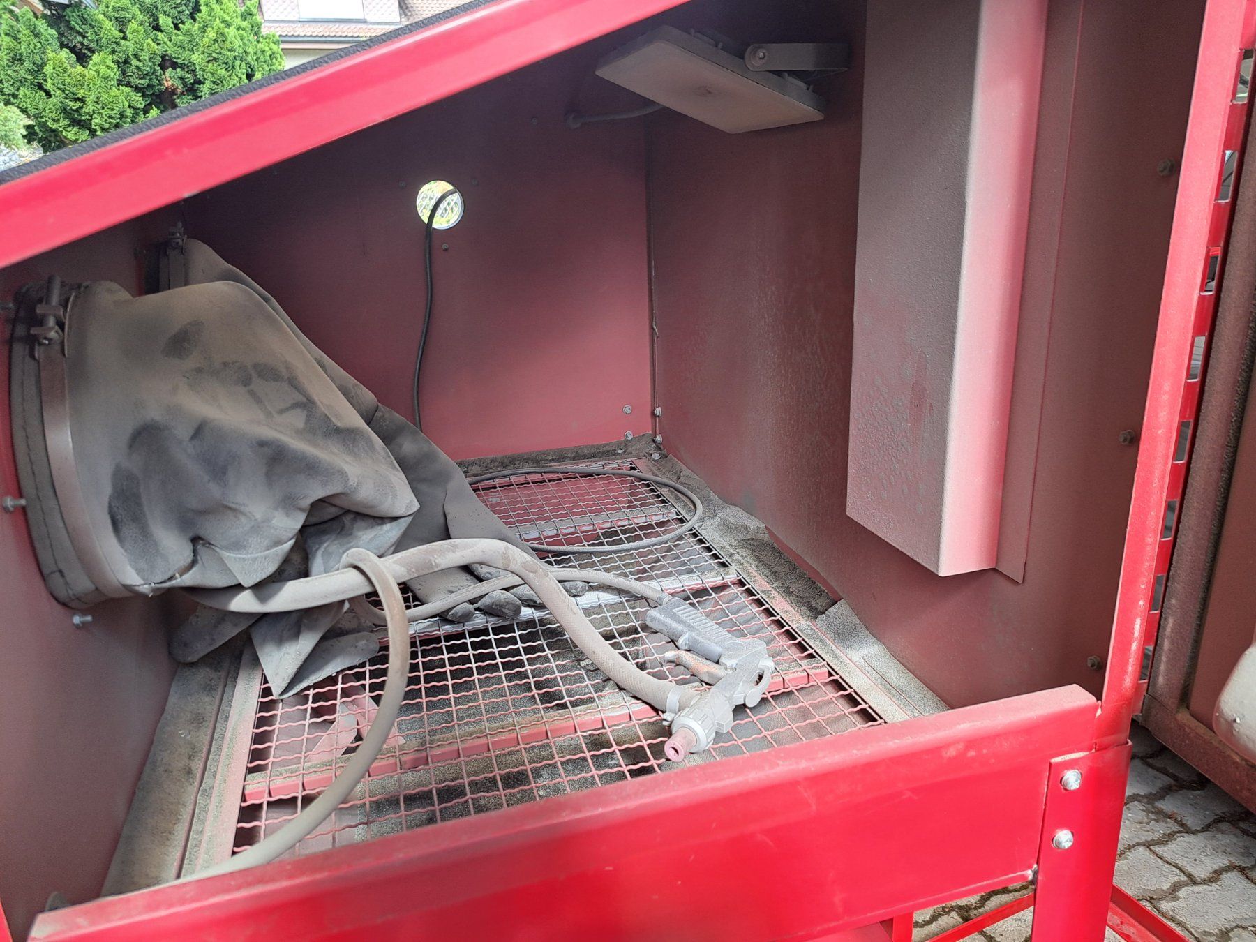 Alle Werkzeuge: Sandstrahlkabine rot gebraucht – Gebraucht aus Balterswil von ric_cv7n 2