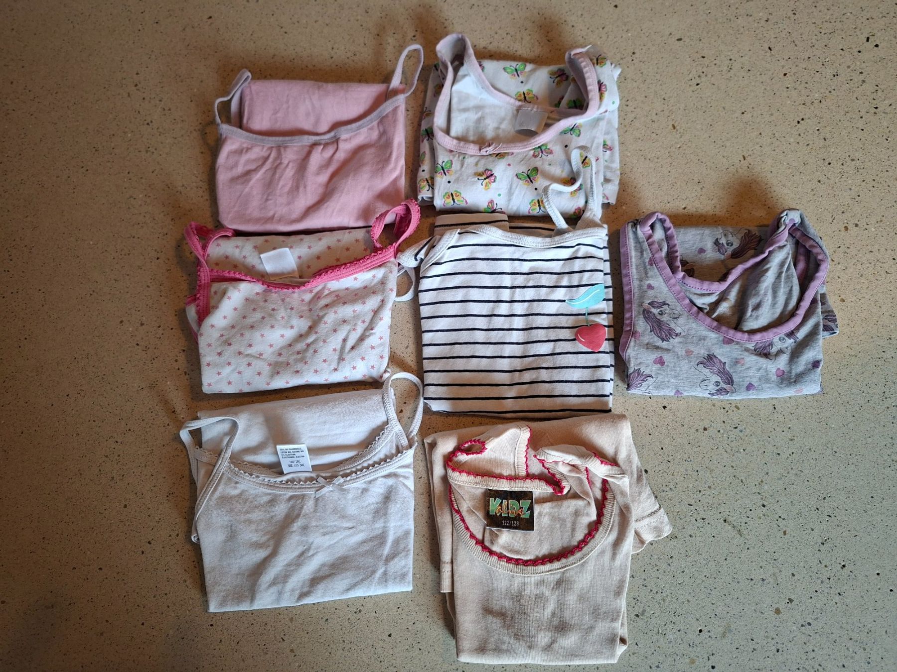 Lotti & Set di vestiti: Kleiderpaket Mädchen 122/128 – Usato da Schwerzenbach venduto da wijtske 2
