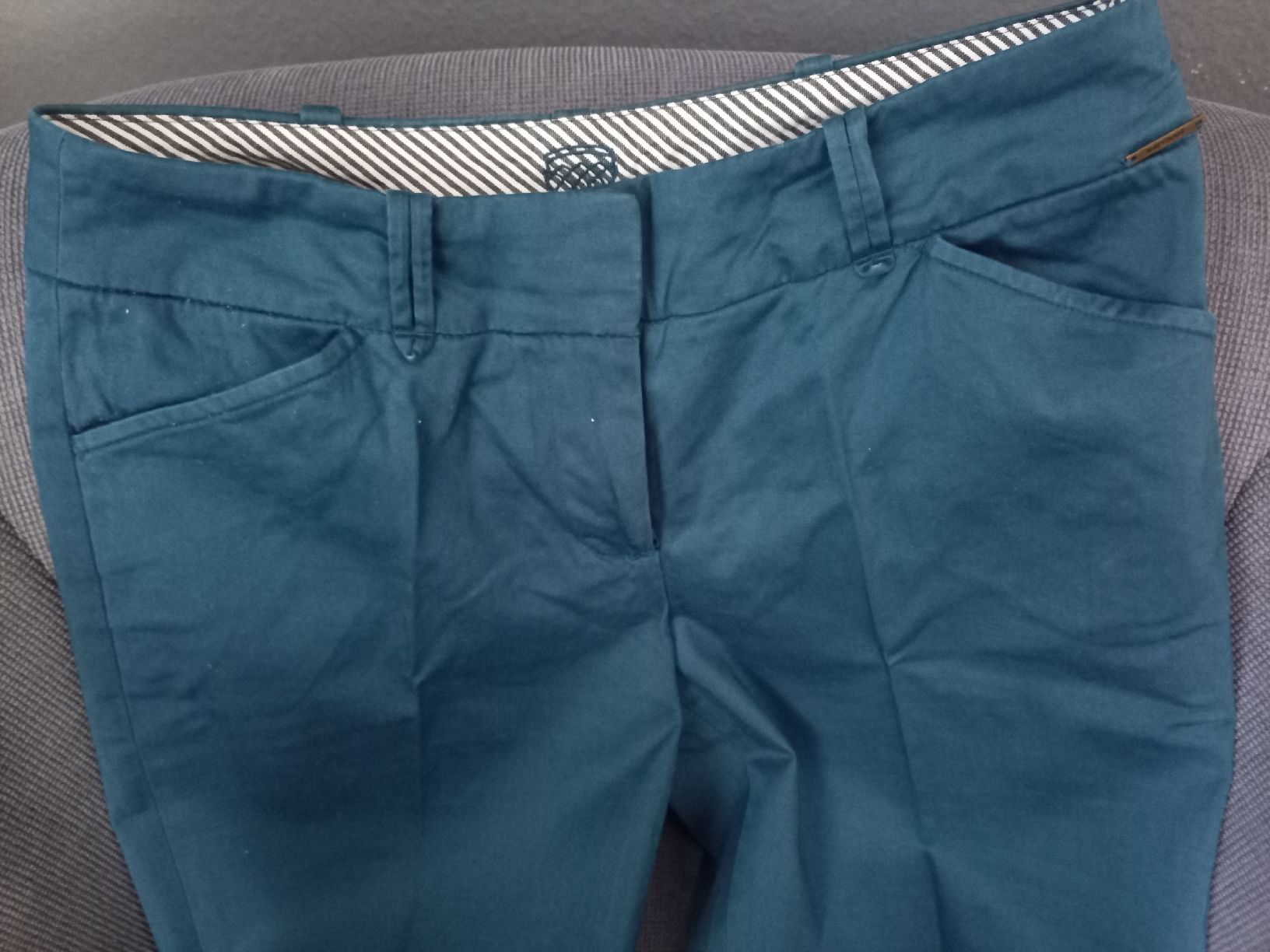 Navyboot Pantaloni: Damen Hose von Navyboot, Grösse 34, Neuwertig – Nuovo (secondo la descrizione) da Stäfa venduto da krp54 1