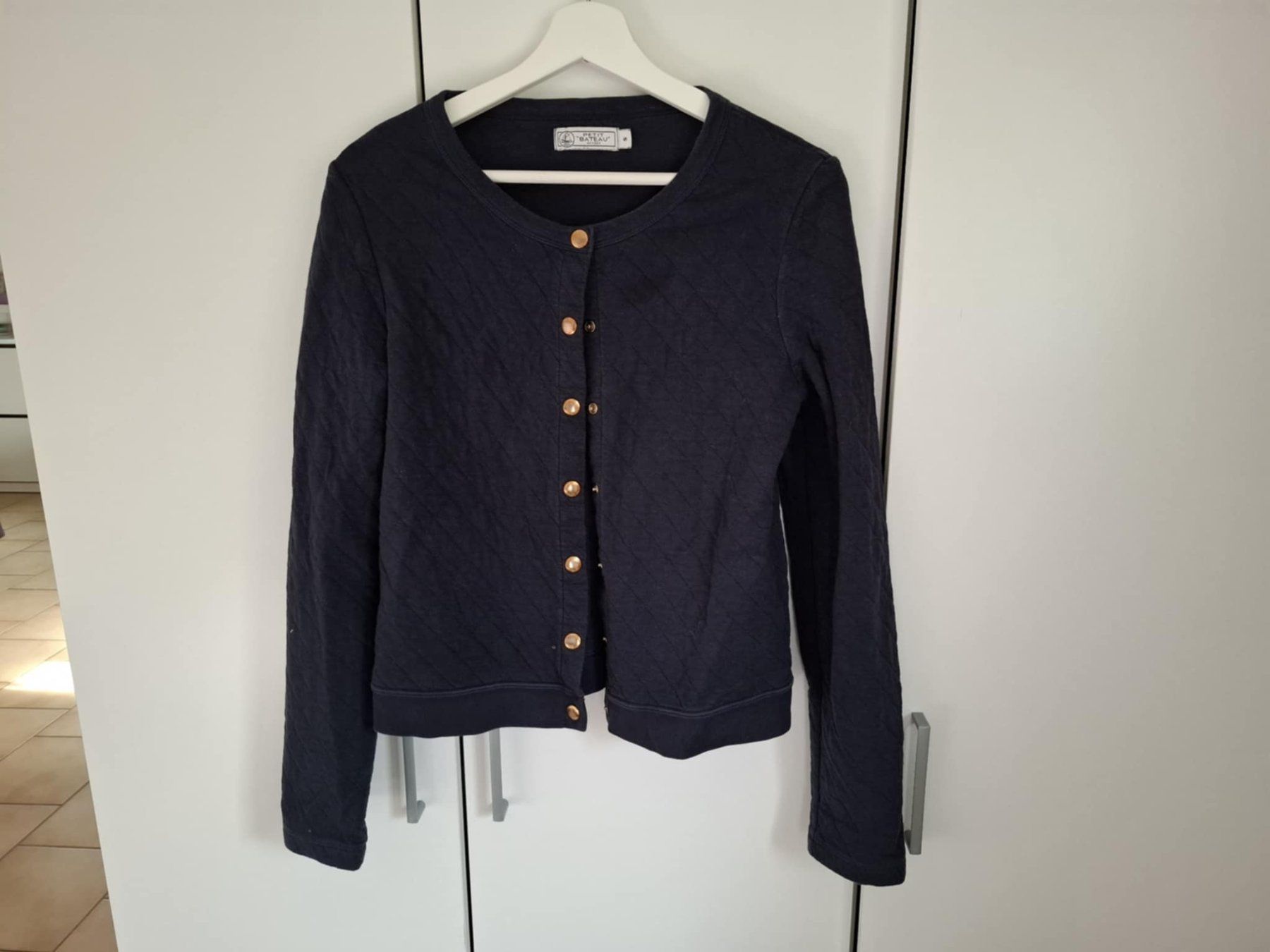 Petit Bateau Giacche: Cardigan Petit Bateau – Nuovo (secondo la descrizione) da Arnex-sur-Orbe venduto da kprt