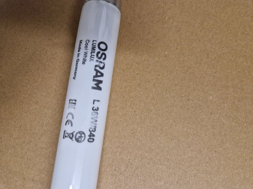 OSRAM L36W/73 Lampada luce di Wood Black Light UV a raggi ultravioletti