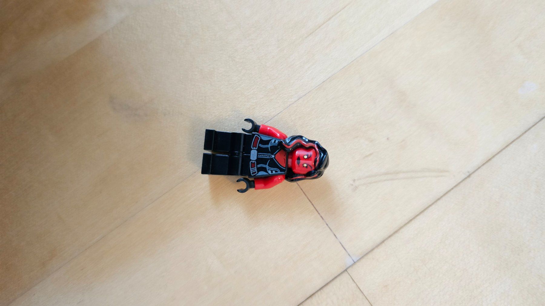 Lego Kit di costruzioni: Lego Marvel She Hulk red – Usato da Hinwil venduto da Manife