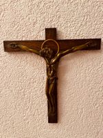 JESUS CHRISTUS Kreuz alt Holz Bronze? Figur antik Skulptur