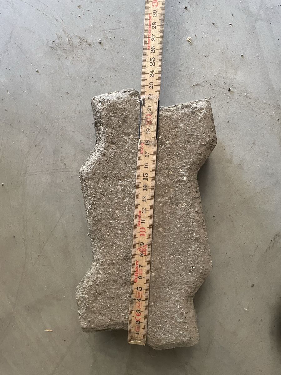 Rivestimenti per pavimenti: Verbundsteine 16m2 auf Paletten – Usato da Ruschein venduto da Motorider2001