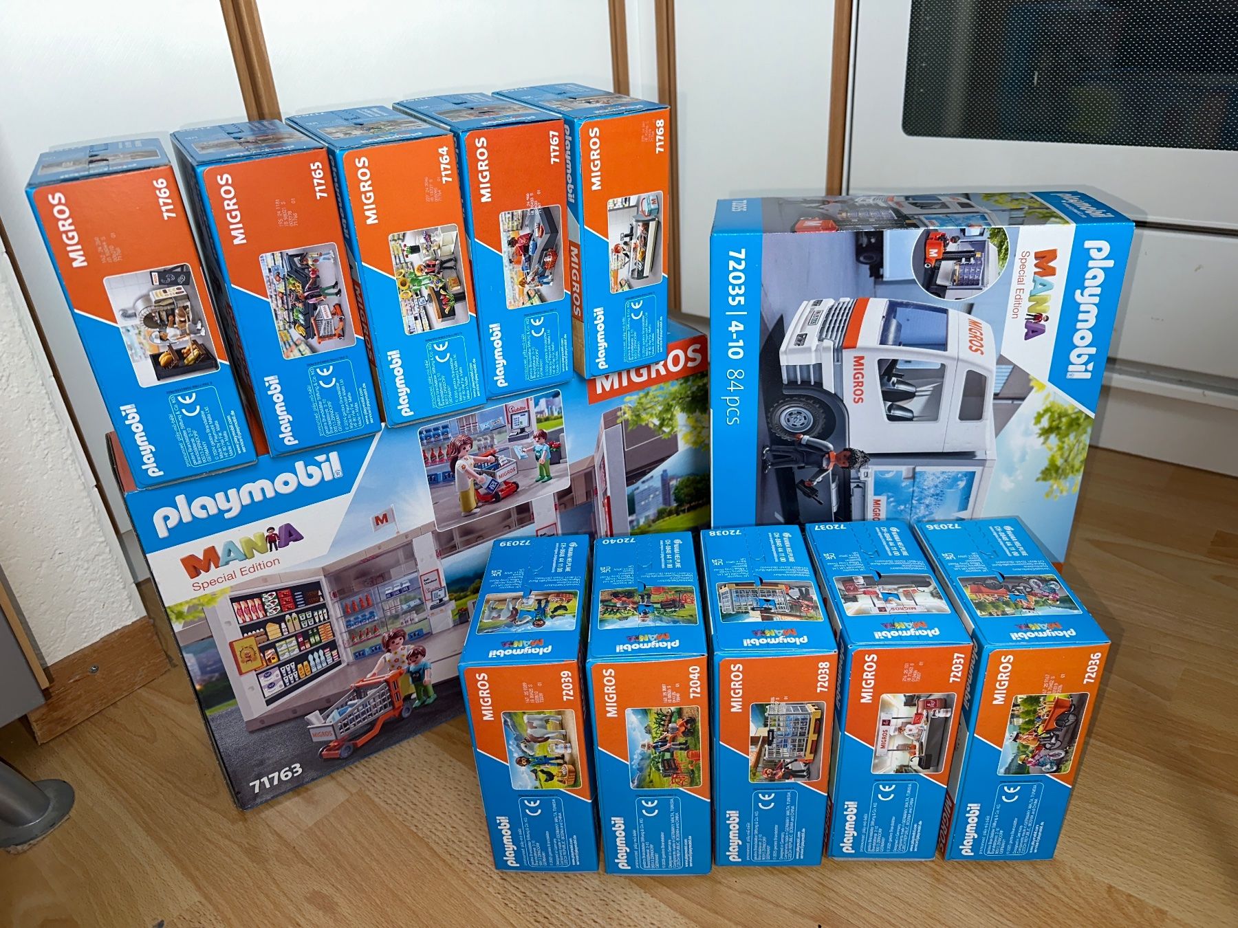 Playmobil Giocattoli: Playmobil Migros – Nuovo e nell'imballaggio originale da Olten venduto da kruezbueb