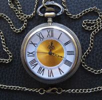 Steampunk / Victorian Style Umhängeuhr