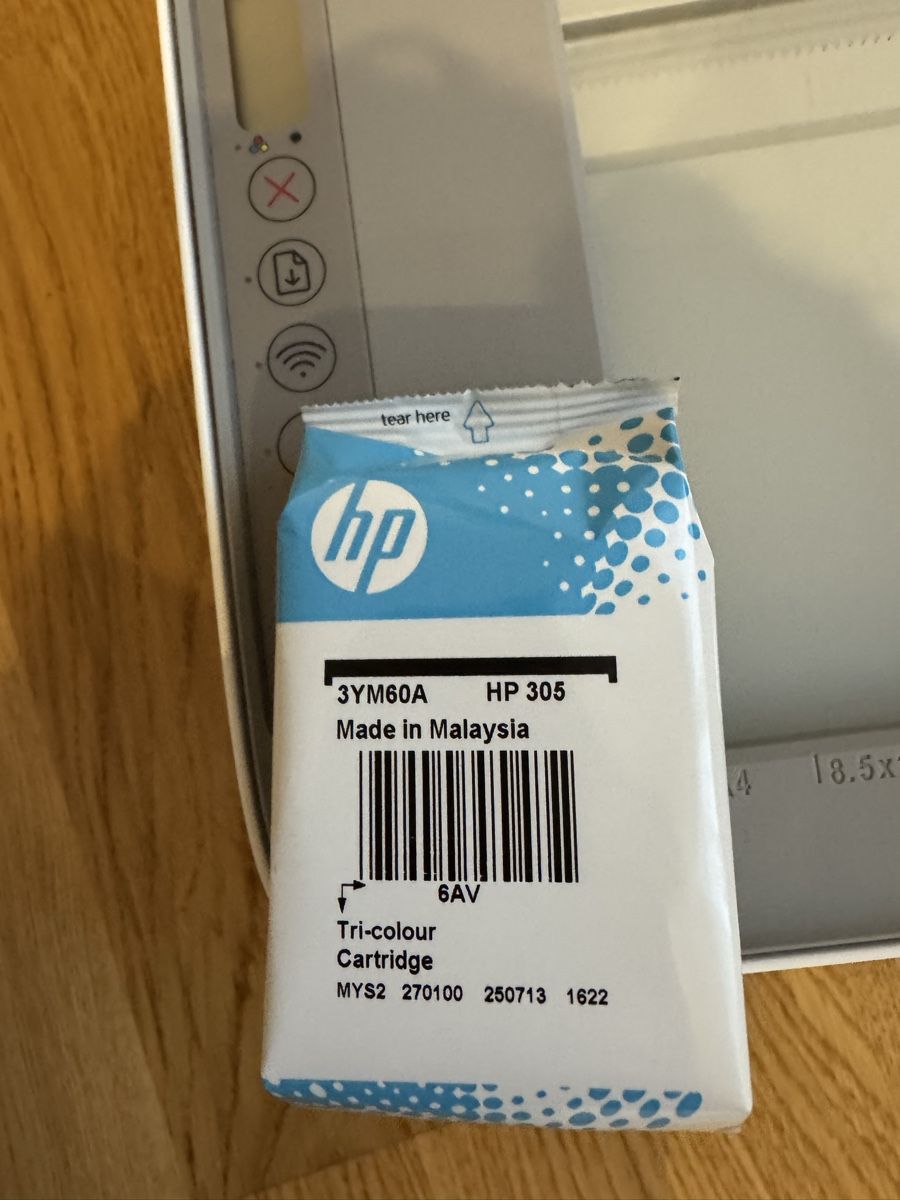 Hewlett Packard Stampanti: HP DeskJet 2720e All-in-One Drucker  – Usato da Küsnacht ZH venduto da Reaktorz 3