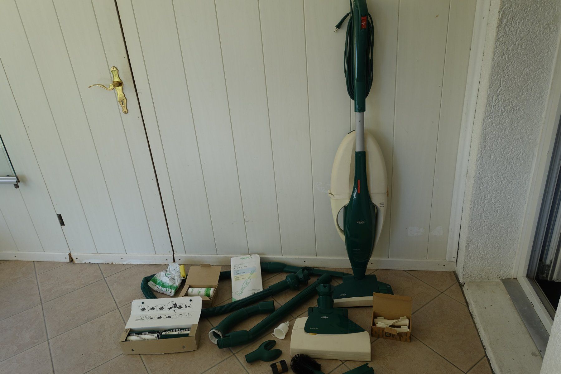 Vorwerk Aspirapolveri & Accessori: Staubsauger Vorwerk Kobold 131 – Usato da Belp venduto da Mazarron58