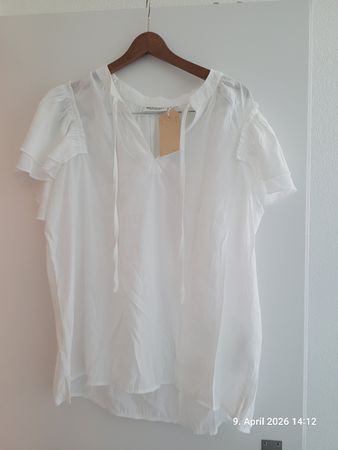 Sommerbluse, weiss mit Rüschen, Grösse L