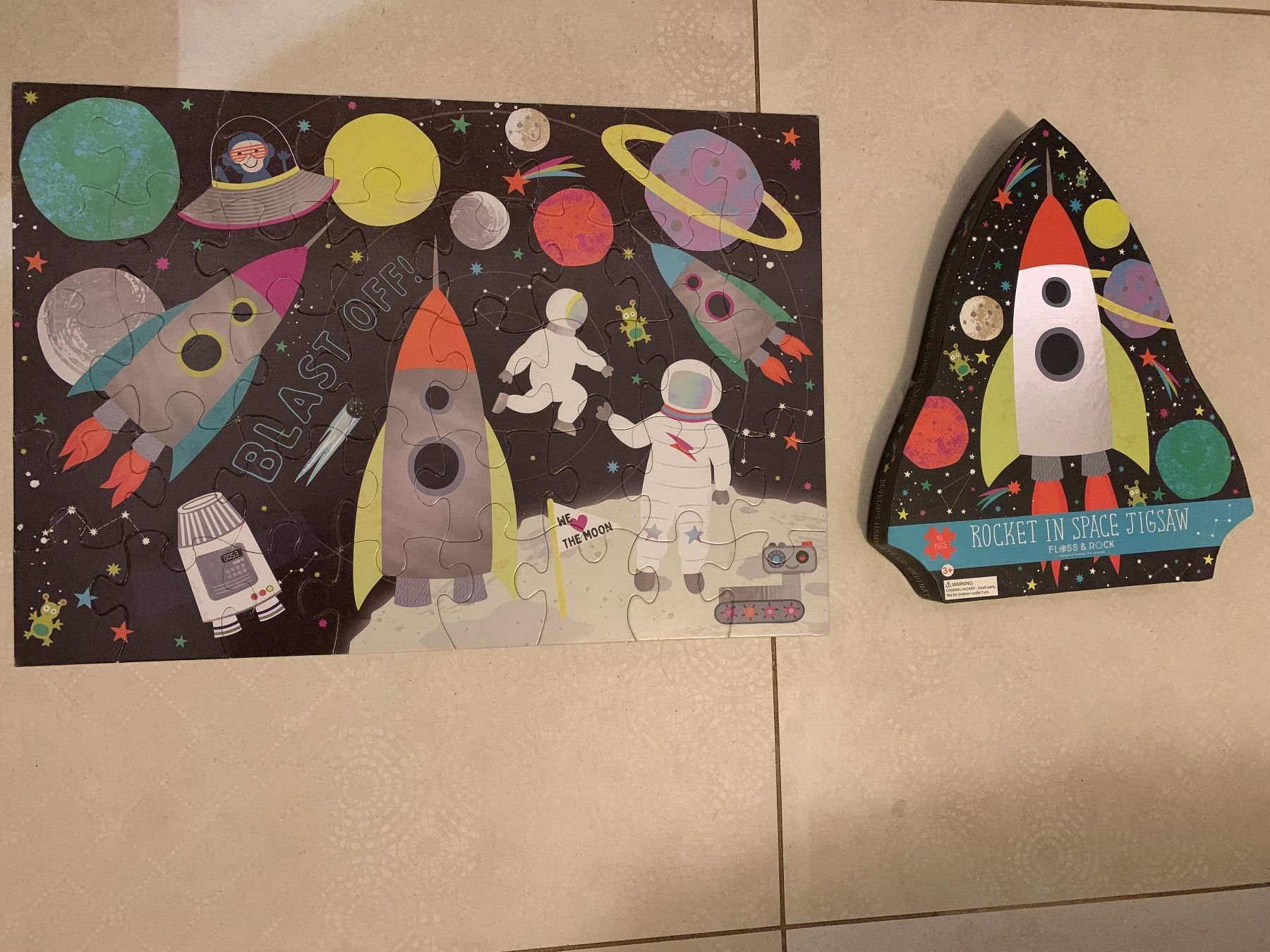 Puzzle: Puzzle Rocket 🚀  in space – Usato da Zürich venduto da Alex.Zurich