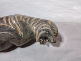 sculpture de Tigre Dan's une corne