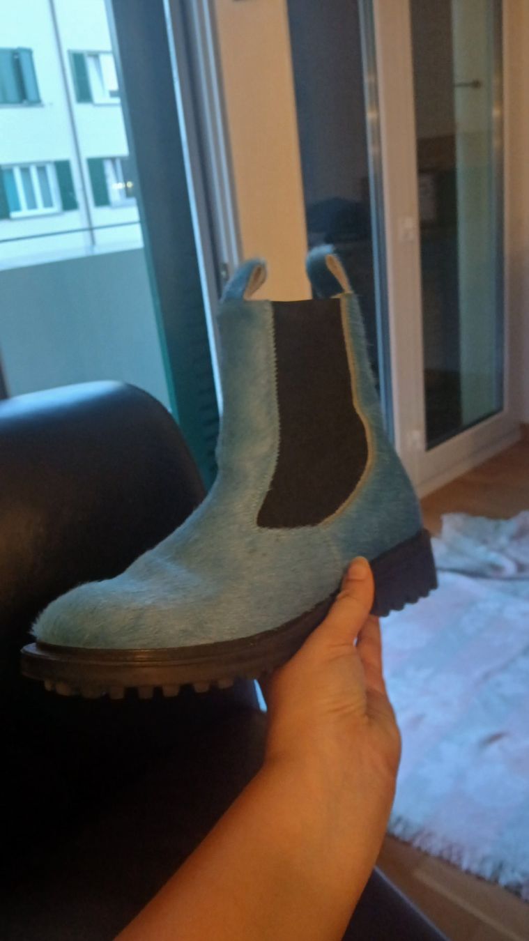 Herrenschuhe: L'IDEA Chelsea Boots hellblau, Gr. 38,5 – Gebraucht aus Hinterkappelen von lid_9h7j