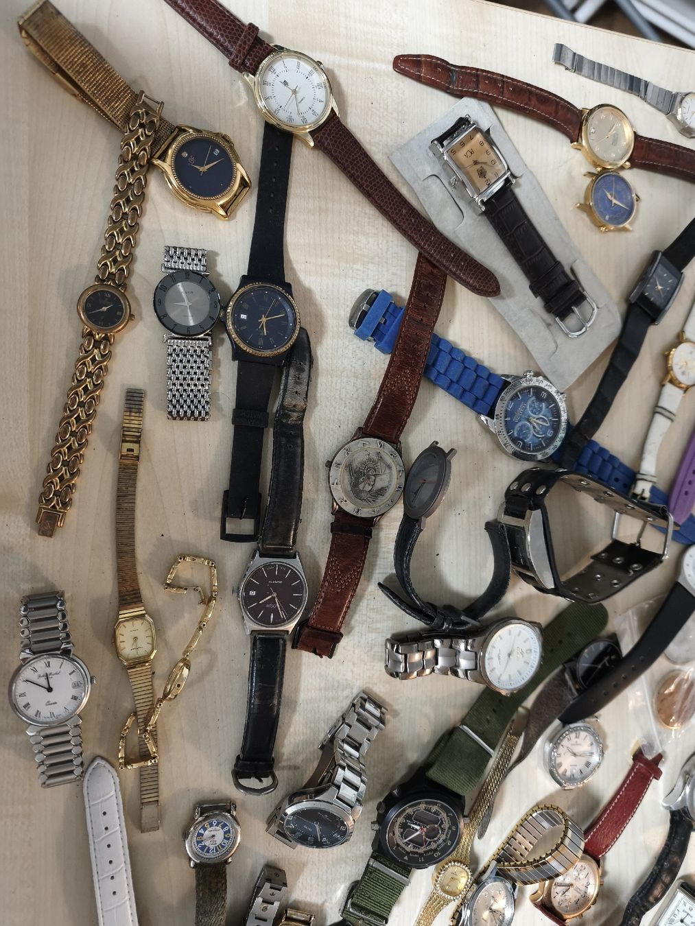 Orologi: Armbanduhr lot – Usato da Kreuzlingen venduto da dad_9x7b 7