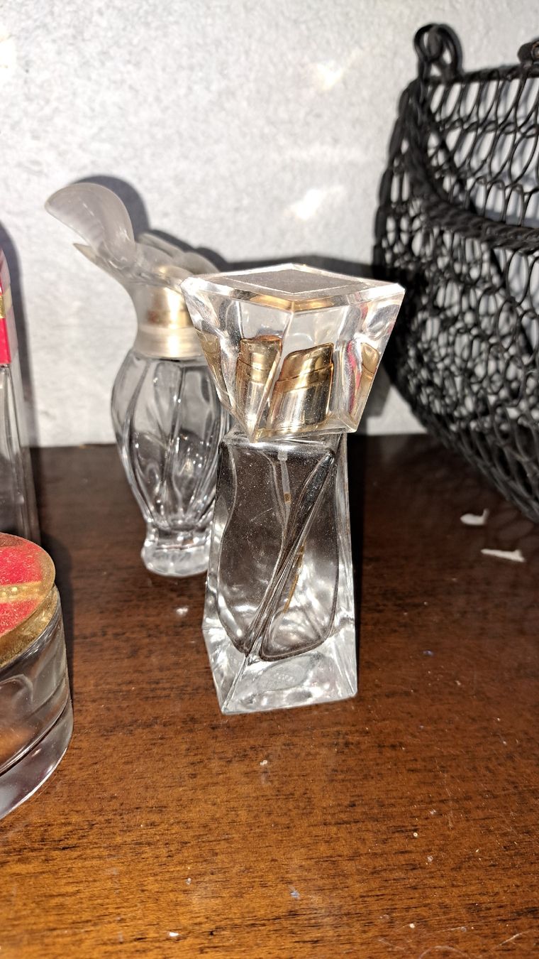 Flaconi: Parfüm  Flacons Sammlung, leer – Usato da Kölliken venduto da Upcycling-by-Mc-TAM 3