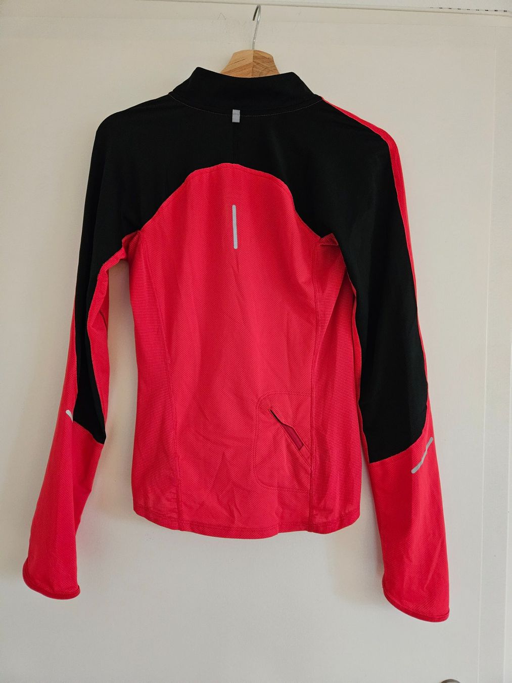 T-Shirts: Sport: Nike running Gr.XS – Gebraucht aus Schaffhausen von sabrina915 7