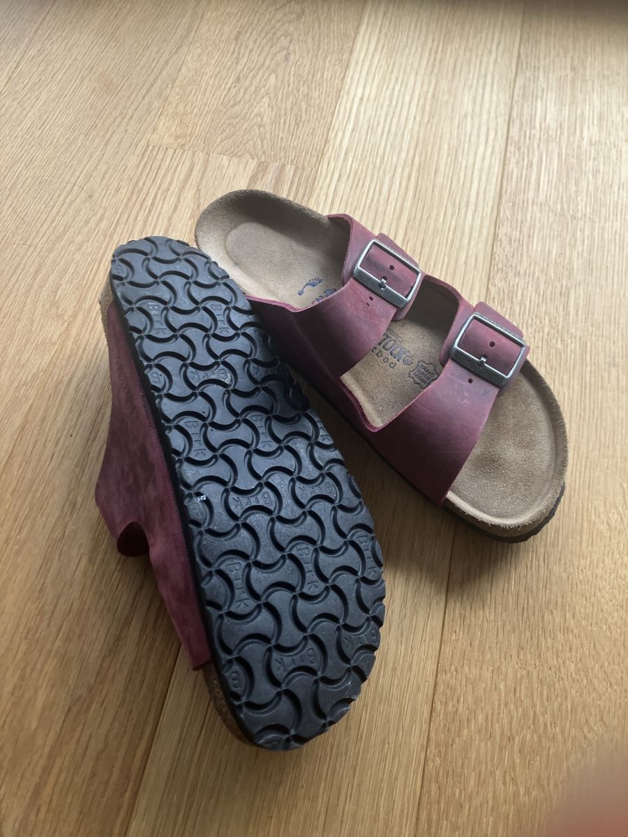 Birkenstock Damenschuhe: Birkenstock Gr.41 bordeaux  – Gebraucht aus Wangen b. Olten von nad_gg7s 2