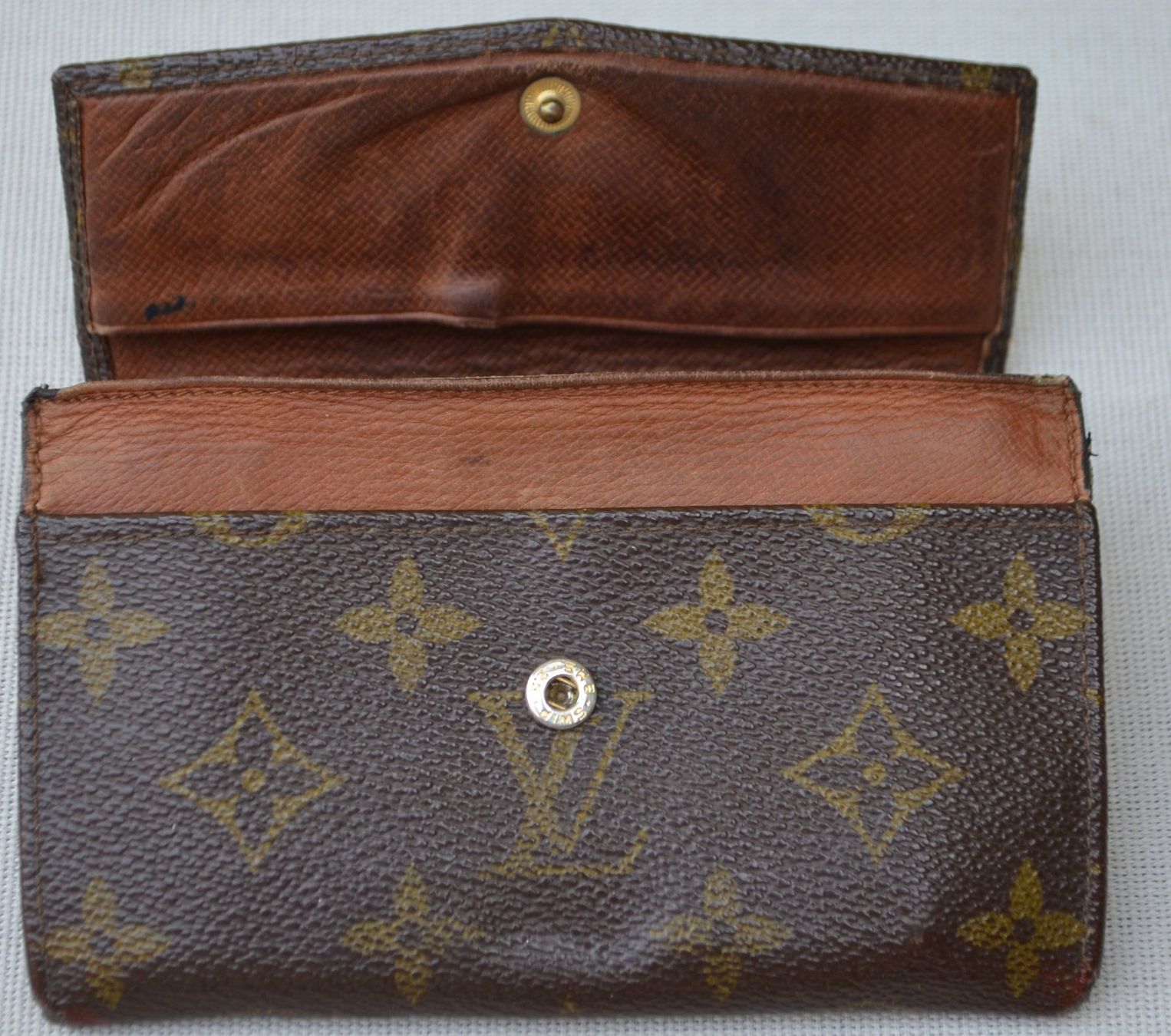 Louis Vuitton Portafogli: Louis Vuitton Portemonnaie – Usato da Collonges venduto da arashee 7