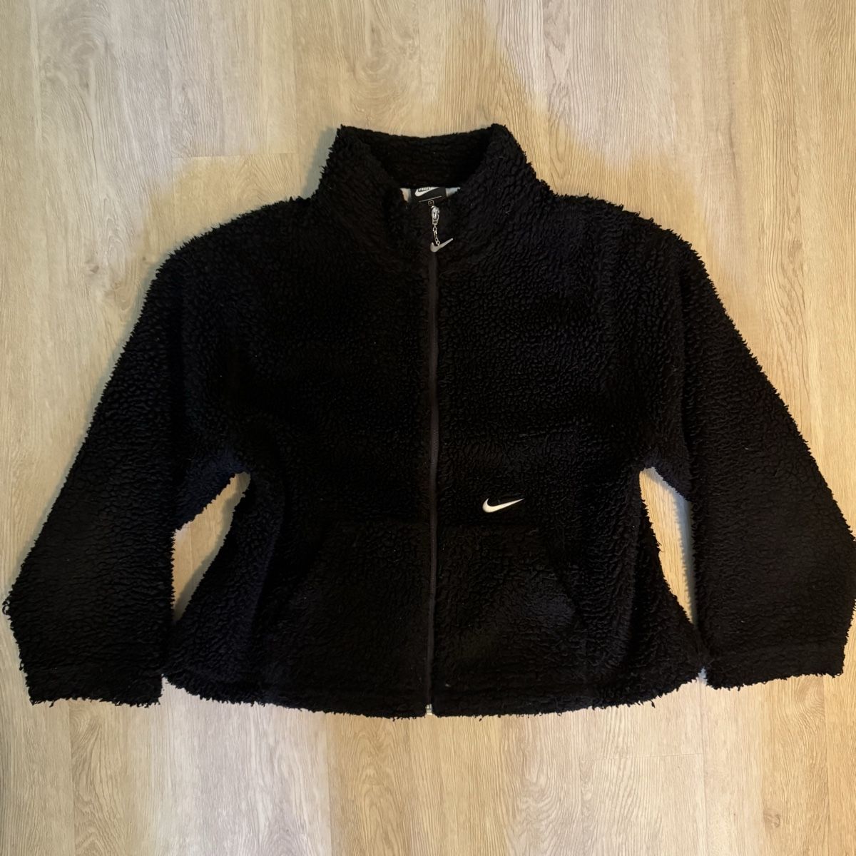 Nike Giacche: VINTAGE NIKE ÜBERGANGSJACKE/ WINTERJACKE – Usato da Winterthur venduto da dronjx