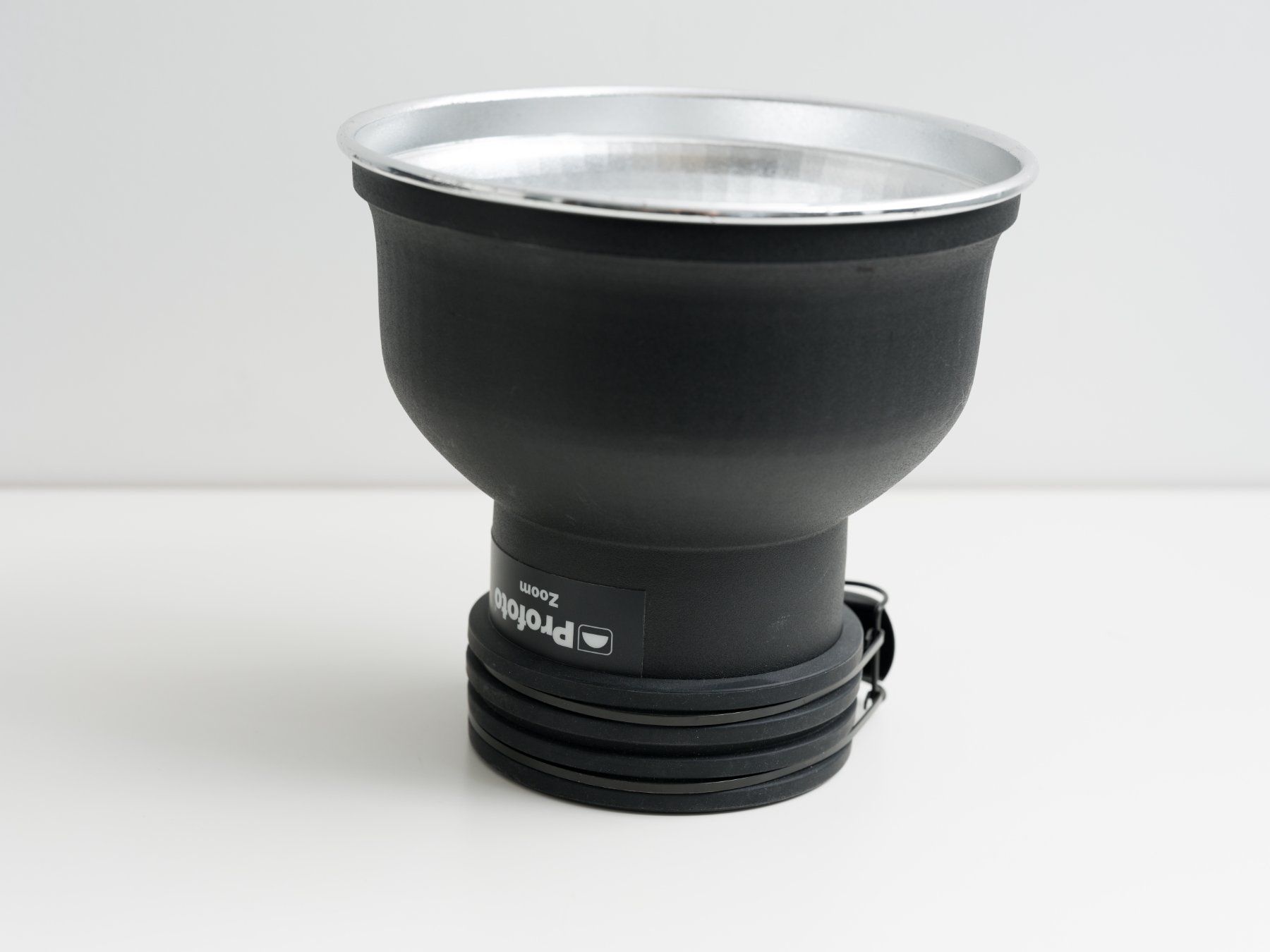 Profoto Blitze: Profoto Zoom Reflektor – Gebraucht aus Chur von eurostile