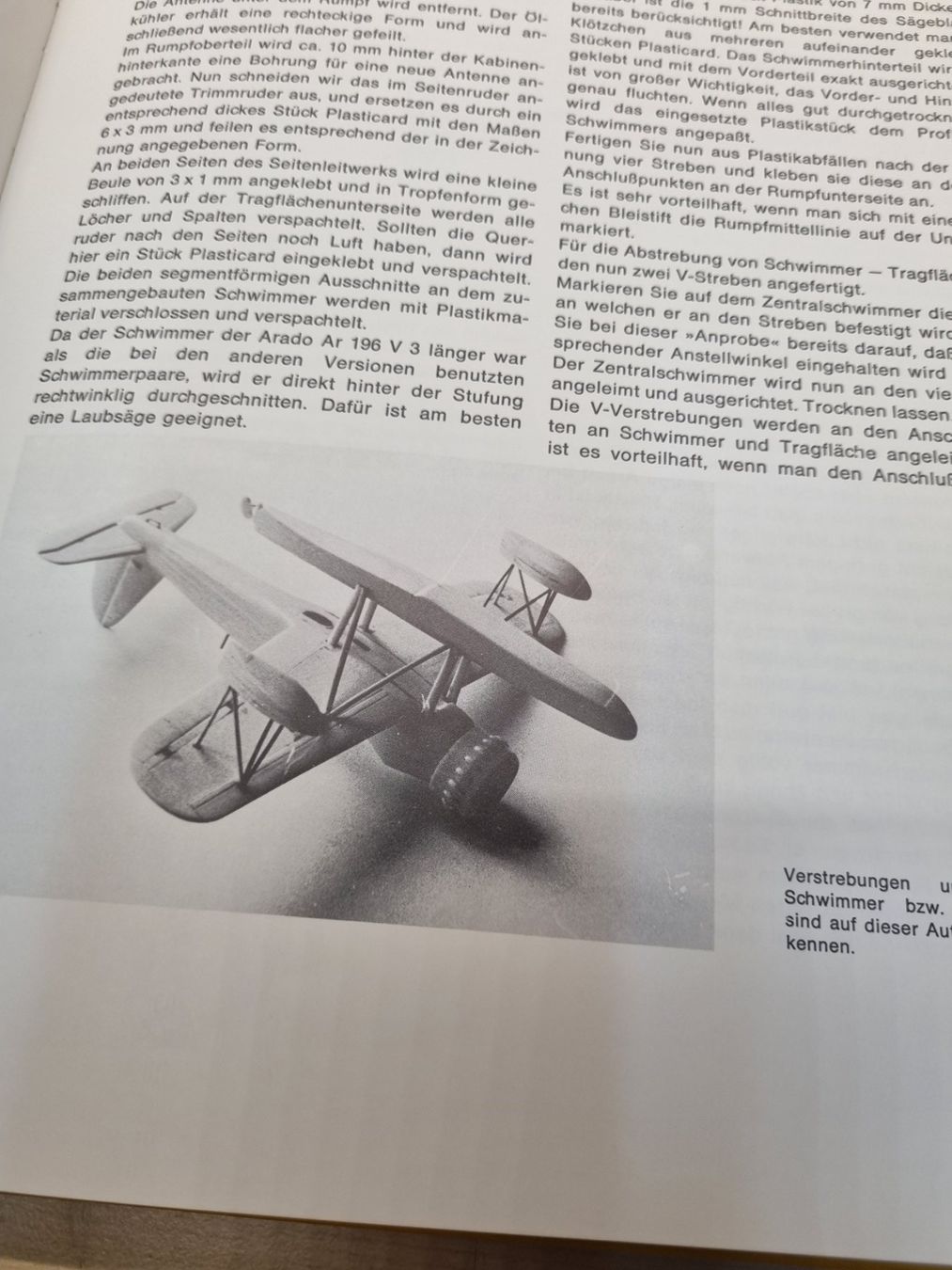 Kit di modellismo & Modellini statici: Modellbaubuch – Usato da Männedorf venduto da Modell-Spezialisten 4