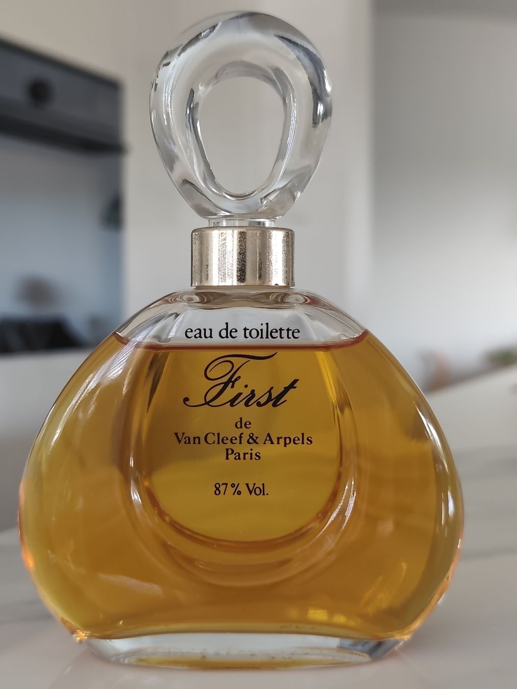Van Cleef Profumi & Eau de Toilette: Parfume Van Cleef& Arpels First 120 ml vintage – Usato da Männedorf venduto da Ursik_OnlineShop