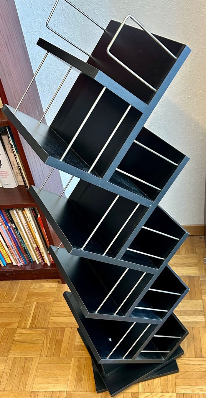 Scaffali: Bibliothèque pour CD rotative – Usato da Genève venduto da Auguste83 1