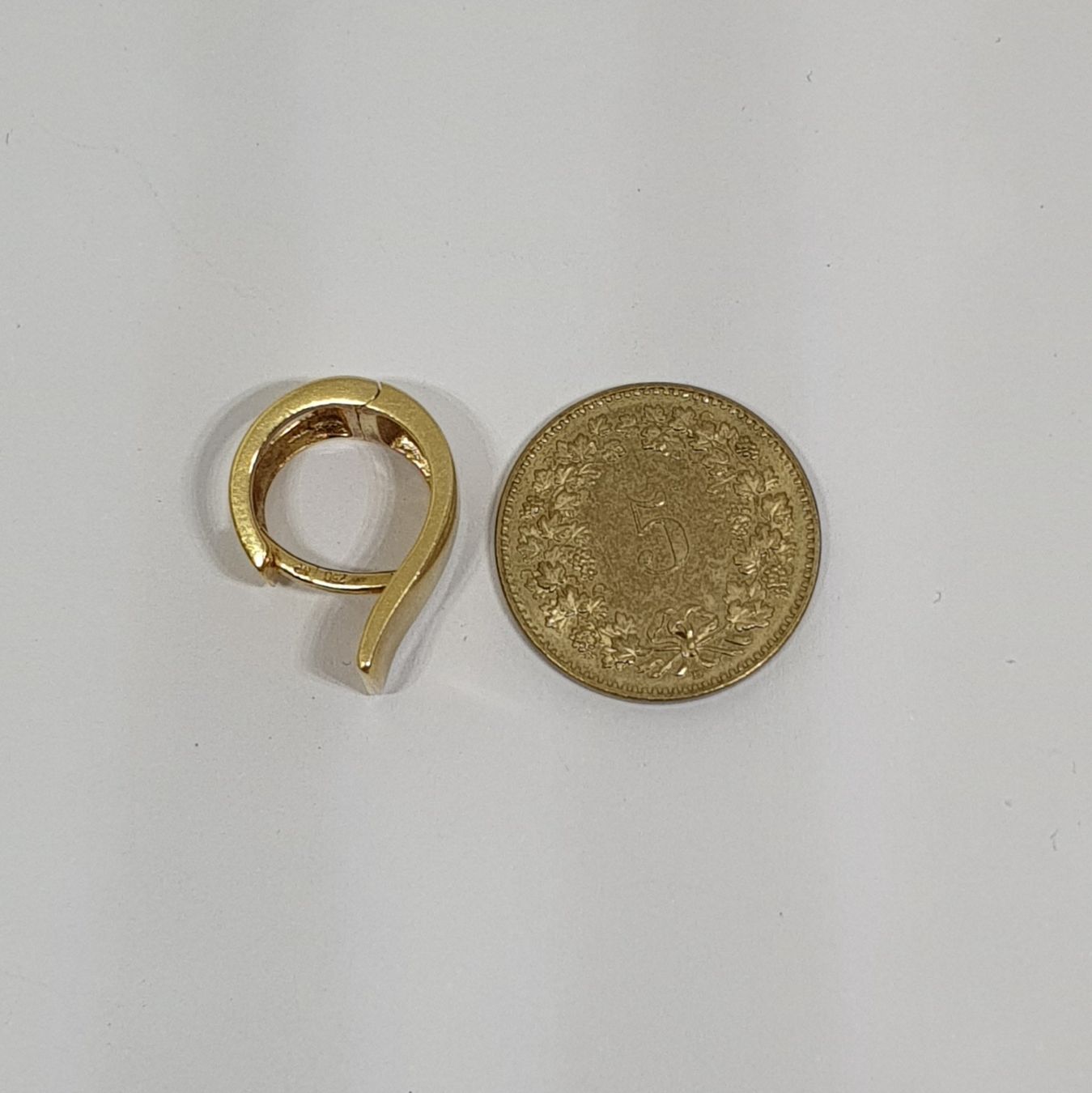 Ohrringe & -stecker: Echt 18K Gold Creolen – Gebraucht aus Luzern von luzerngoldhaus 5