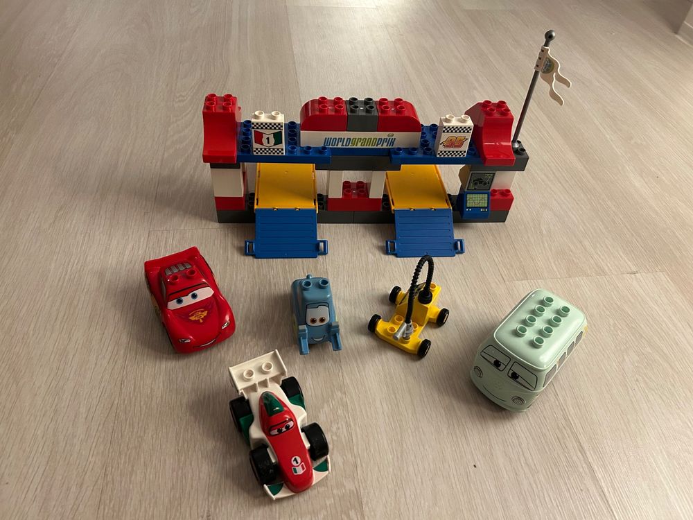 Lego Duplo 5829 «Disney Cars: The Pit Stop» 2