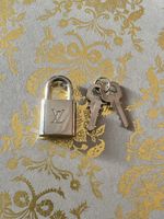 Original Louis Vuitton Schloss mit zwei Schlüsseln