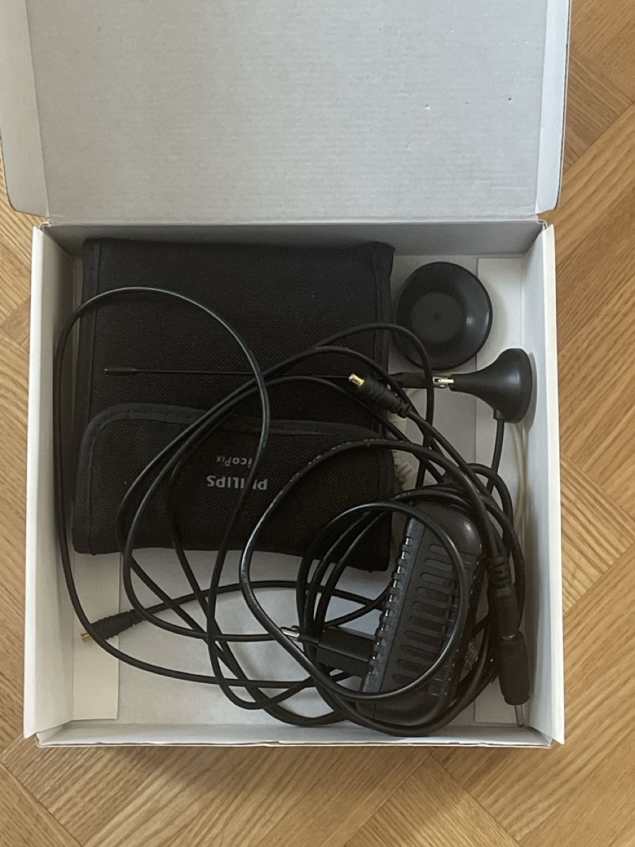 Hubs & Switches: Philips PicoPix TV Station DVB-T Docking-Station – D'occasion à St. Gallen par sej_75wq 1