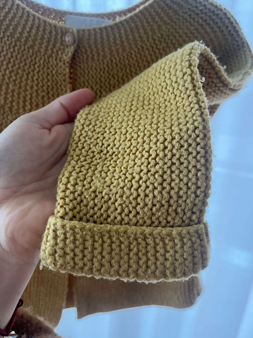 Zara Maglioni & Felpe: Zara Strickjacke, Grösse 92, Senfgelb – Usato da Wauwil venduto da LoU-AiRiN 3