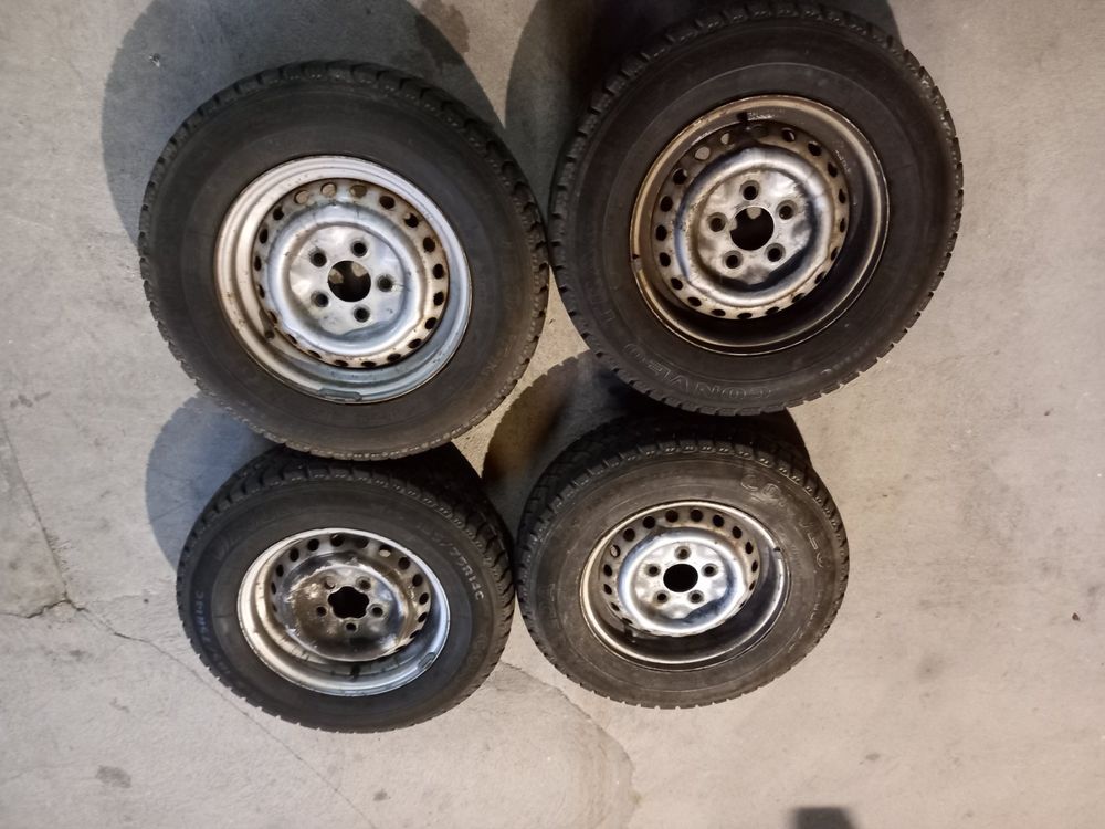 Räder VW Bus T3 (Gebraucht) in Lütisburg für CHF 1 – nur Abholung auf ...