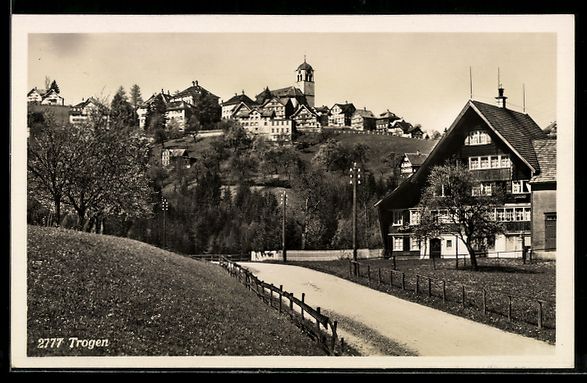 Cartoline postali: Trogen, Dorfansicht mit Kirche und Weg – Usato da Berlin venduto da bartko-reher