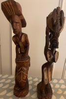 Deux statuettes en bois sculpté artisanat