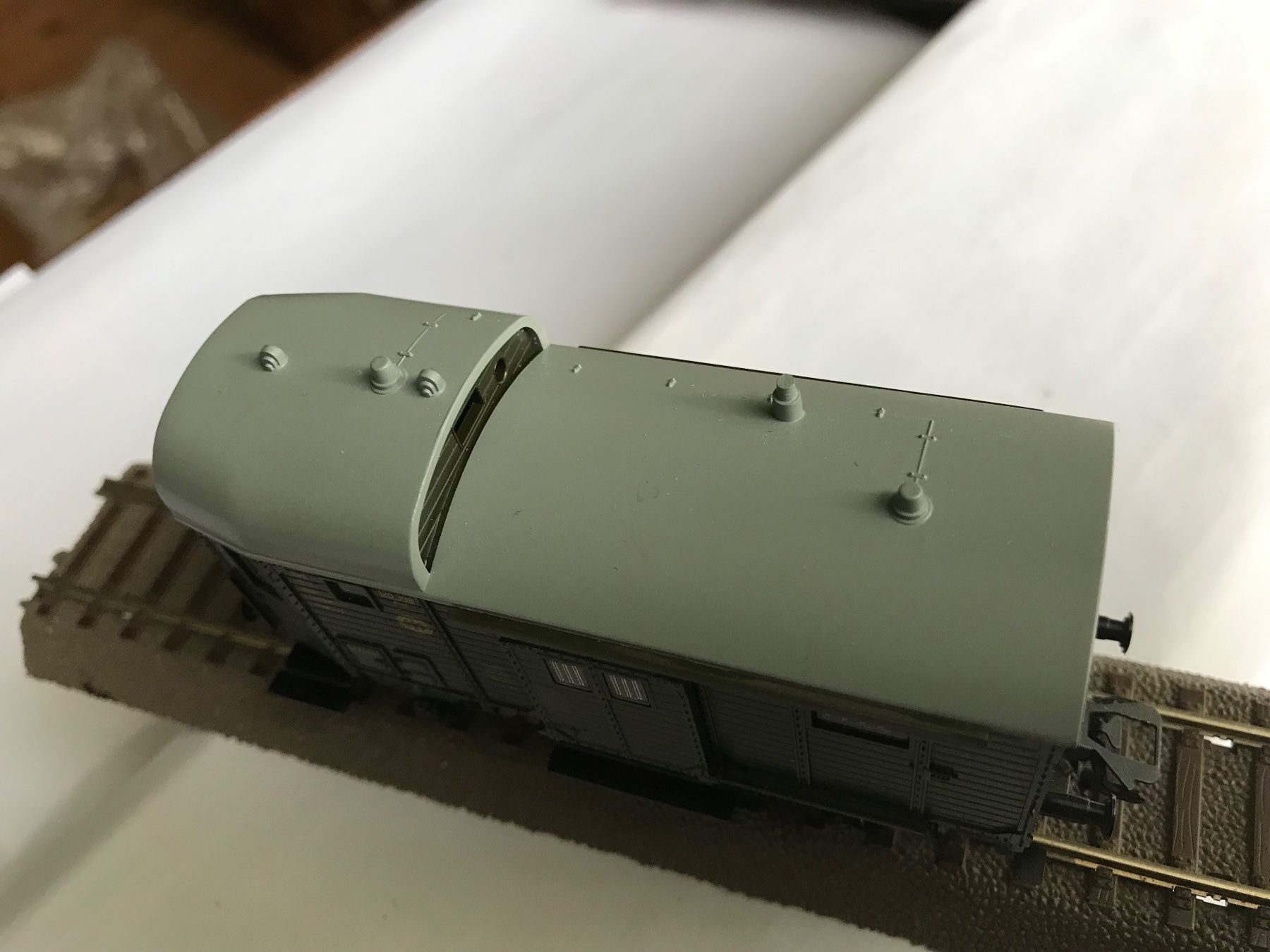 Märklin Modelleisenbahnen: märklin 4699, güterzugbegleitwagen der DR – Gebraucht aus Liestal von ozo2005 2
