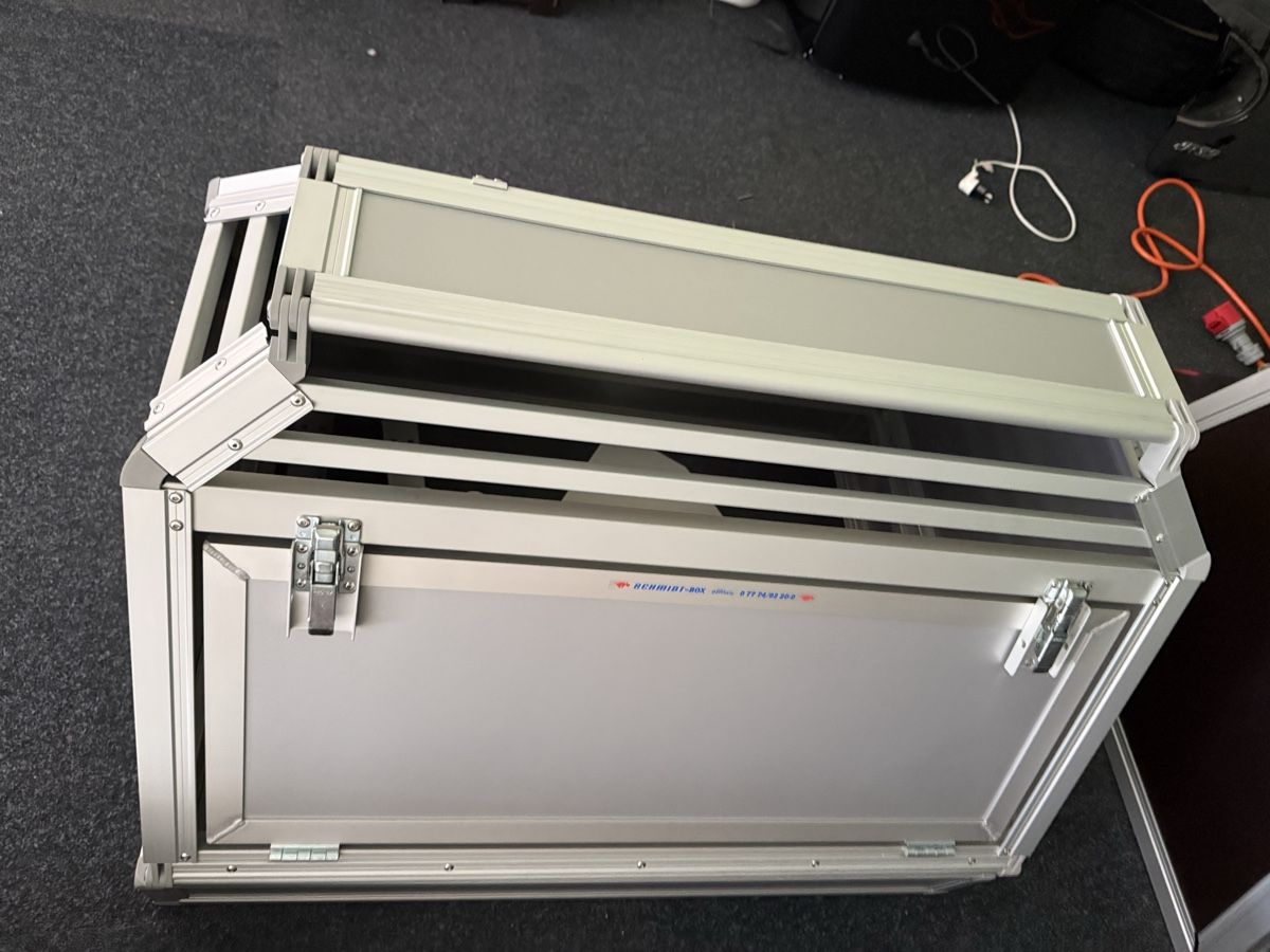 Käfige, Transport & Sicherheit: Aluminium Hundebox Cupra Formentor – Neu (gemäss Beschreibung) aus Spiez von RS-inti 2