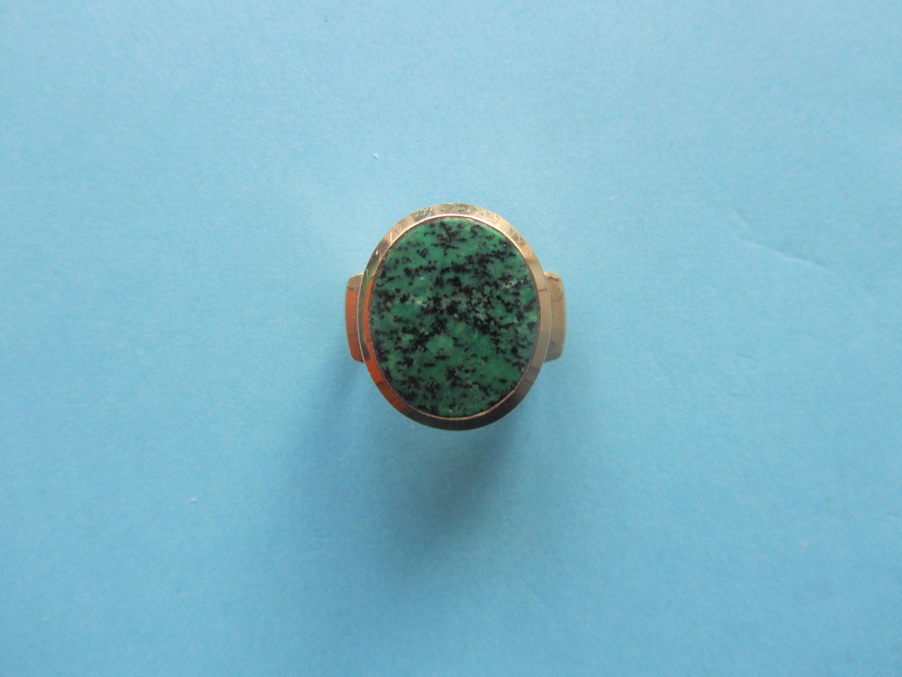 Anelli: Jadeit-Herrenring-14 K.Gold – Usato da Luzern venduto da Lucernauno