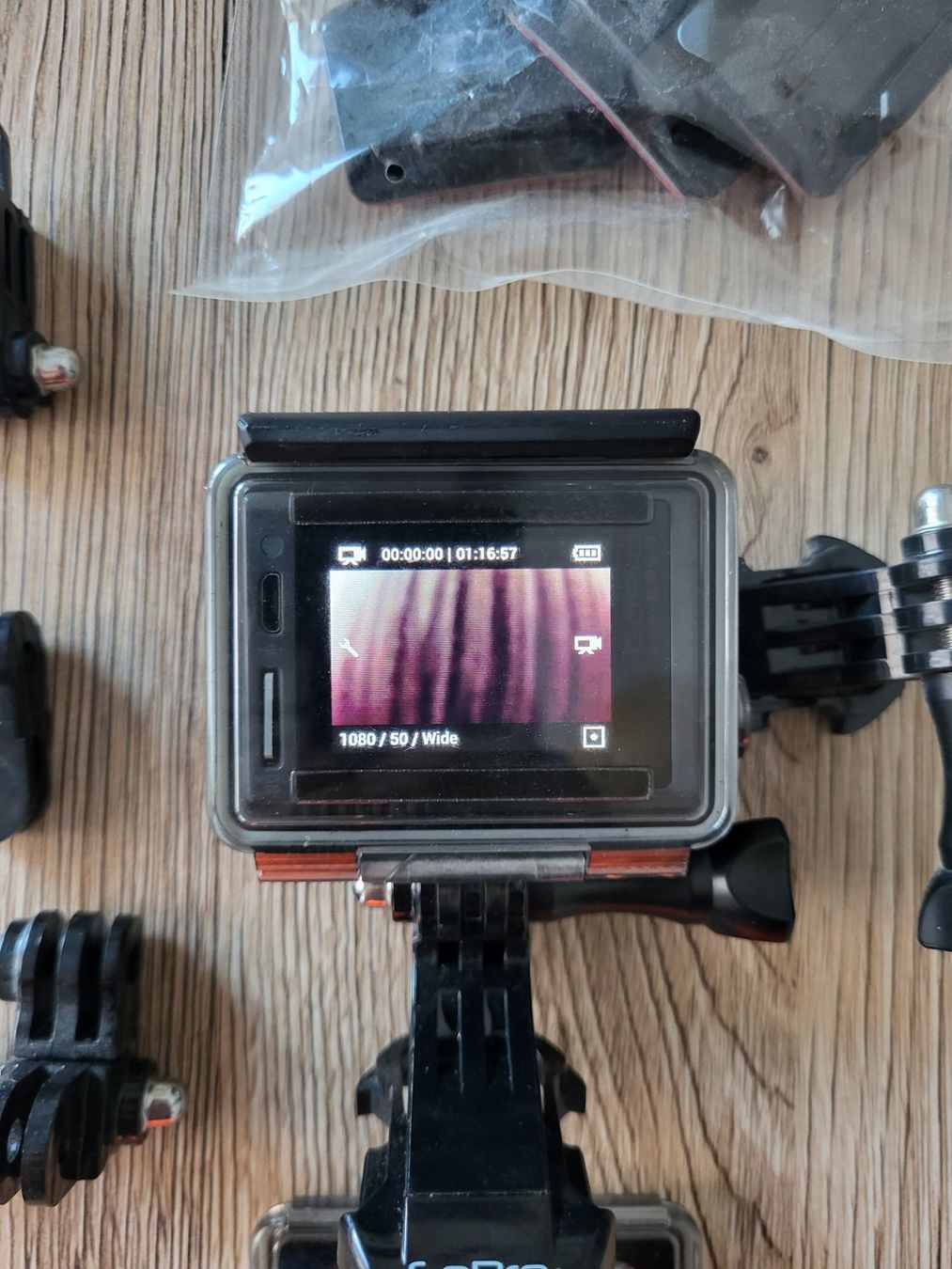 Gopro Action Cam: GoPro Hero LCD + – D'occasion à Domdidier par cro_cg5s 1