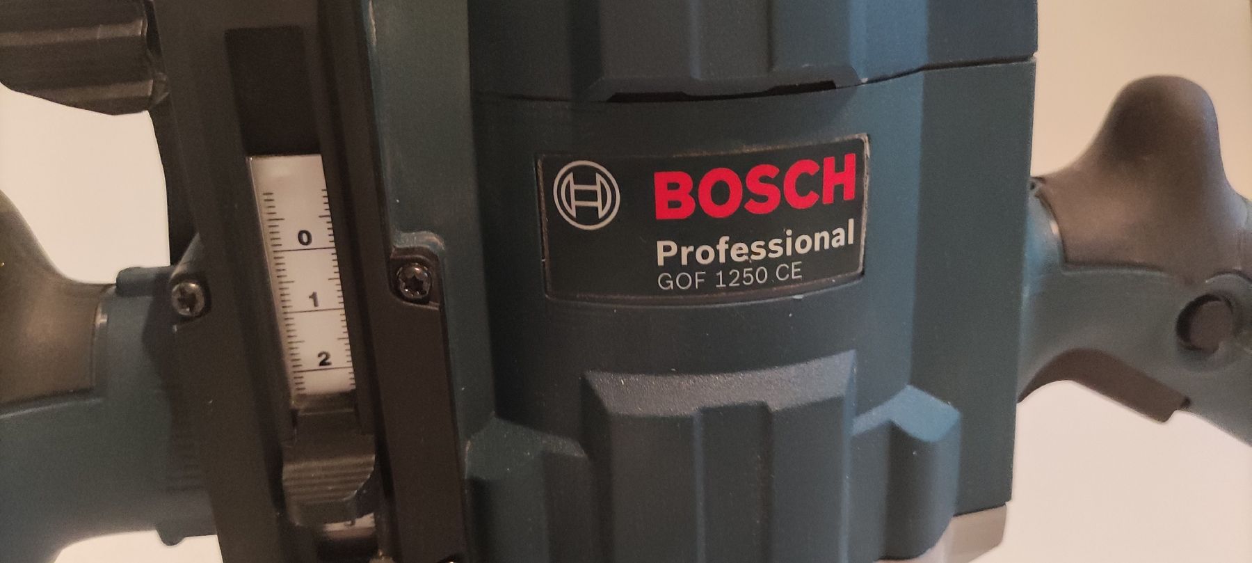 Busch Alle Maschinen: Bosch GOF 1250CE Proffessional – Gebraucht aus BASEL von E-Bro.Electro 6