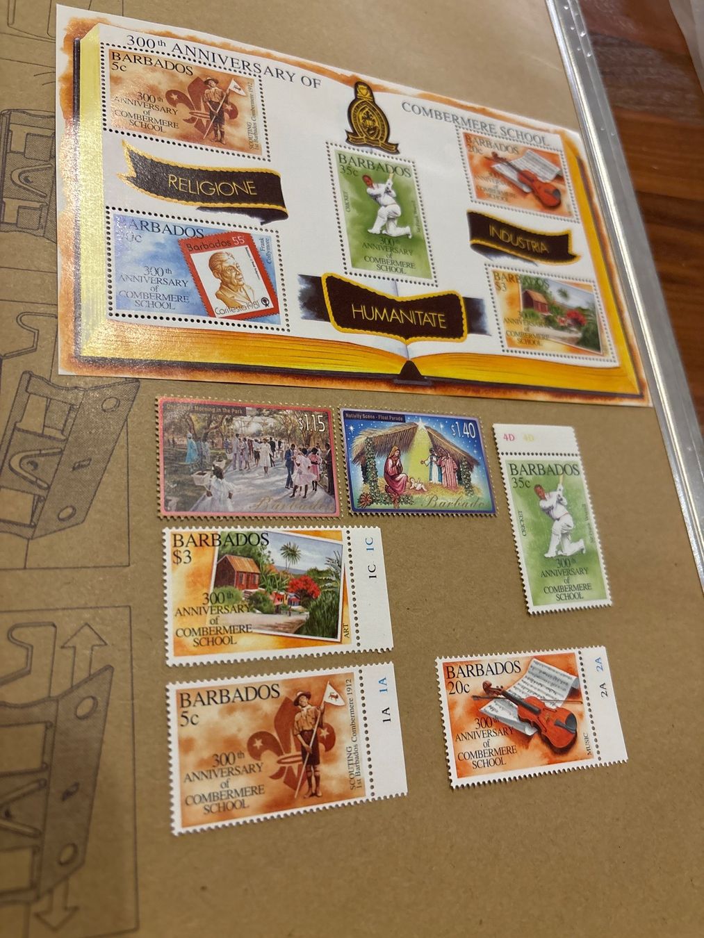 Alle Briefmarken: Barbados Briefmarken Sammlung, 300 Jahre Schule – Neu und originalverpackt aus Zürich von engebrunau
