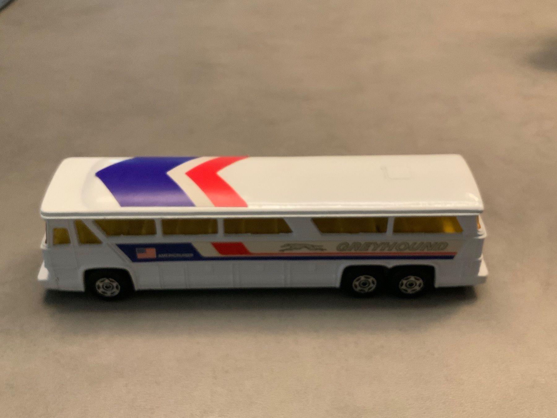 Corgi Toys Modellini d'auto: Corgi Greyhound Americruiser – Usato da Uster venduto da Macita56