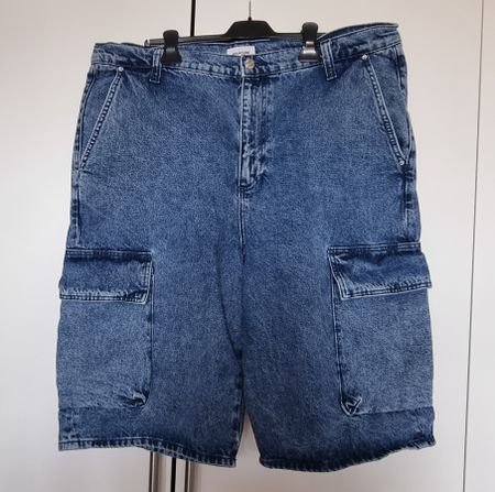 Jeans Shorts Yourturn, Unisex - W36, neuwertig