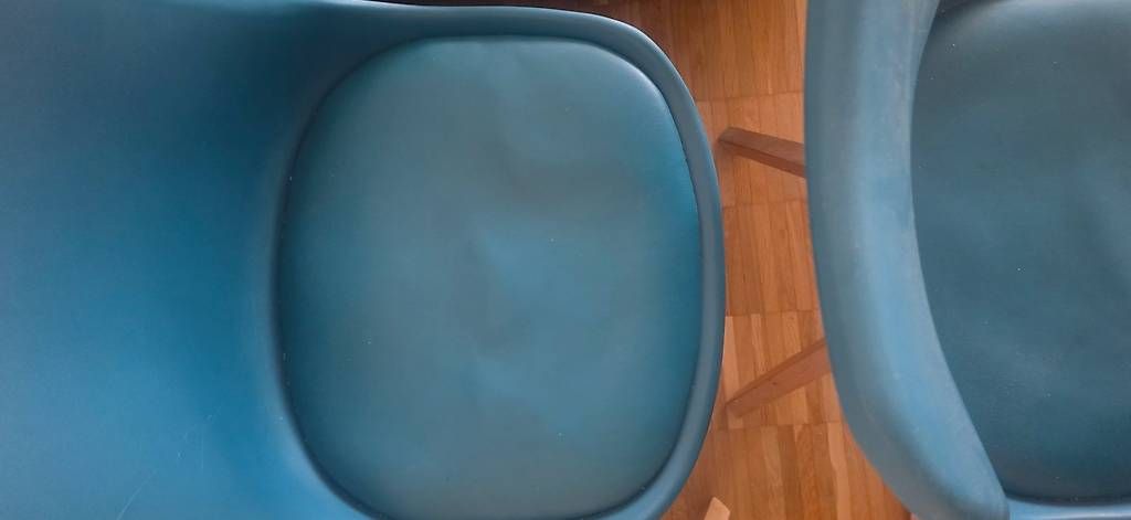 Chaises: Stühle  – D'occasion à Muttenz par Dona1991 3