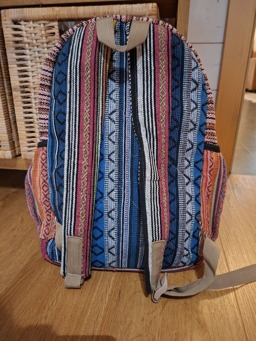 Zaini: Rucksack Himalaya Hanf bunt  – Usato da Leuk-Stadt venduto da See_Lin 1