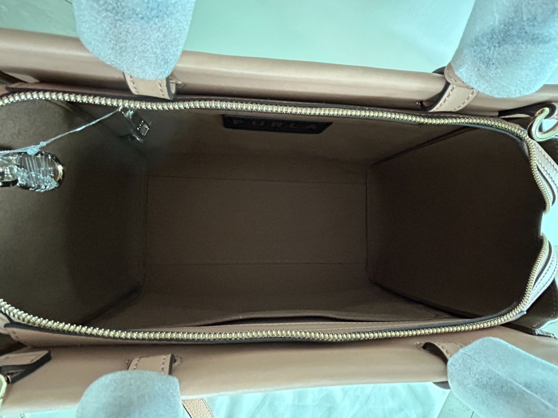 Furla Borse da donna: Furla Tasche – Nuovo (secondo la descrizione) da Biel-Benken BL venduto da ser_z25x 4