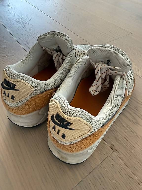 Nike Damenschuhe: Nike AirMax, Gr. 38 – Gebraucht aus Bassersdorf von janiine.xx 1