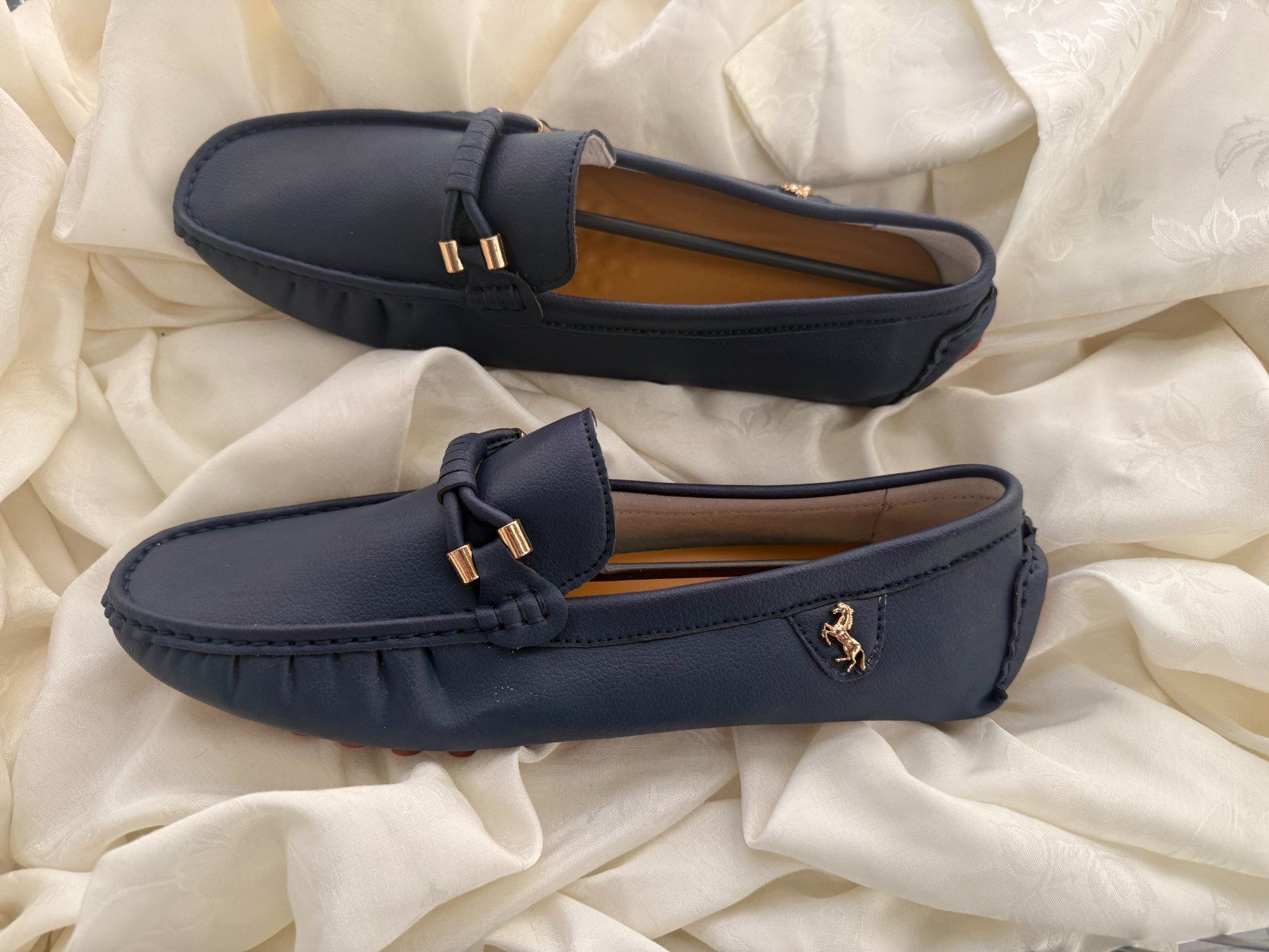 Scarpe da uomo: Blaue Slipper Schuhe, Größe 47 - NEU – Nuovo e nell'imballaggio originale da Vacallo venduto da cri_229f 1