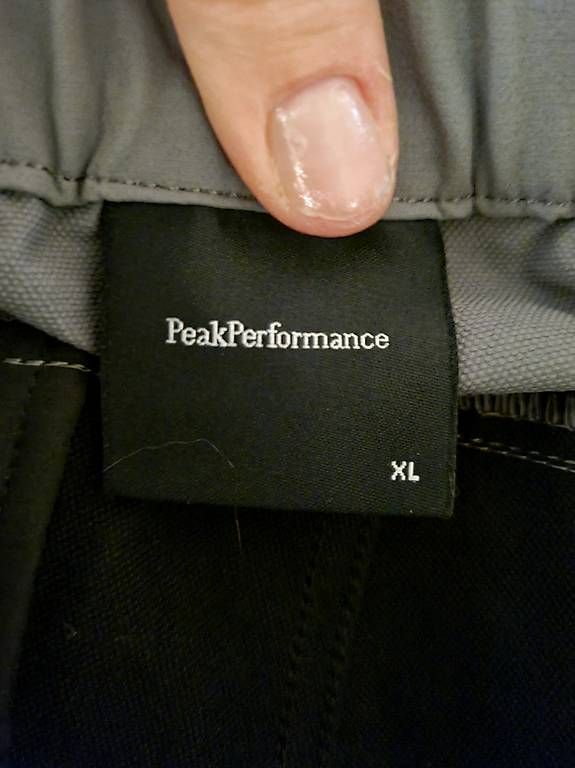 Pantaloni: Peak Performance M Stretch Trek Pants XL Herren – Usato da Rupperswil venduto da Homer20 2