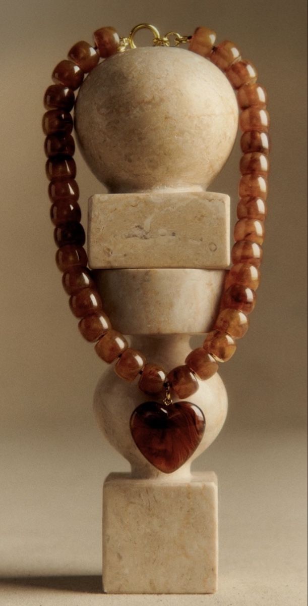 Sezane Catenine: Collier SÉZANE perles cœur – Nuovo (secondo la descrizione) da Vernier venduto da citronelle01 1