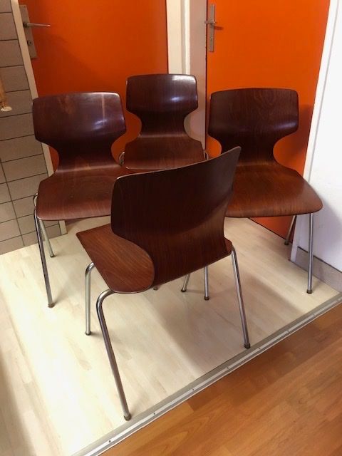 Sedie: 4 Stück Flötotto Stühle – Usato da Männedorf venduto da Inastore
